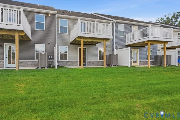 $254,950 | 509 Portal Circle, Unit A, Sandston, VA 23150