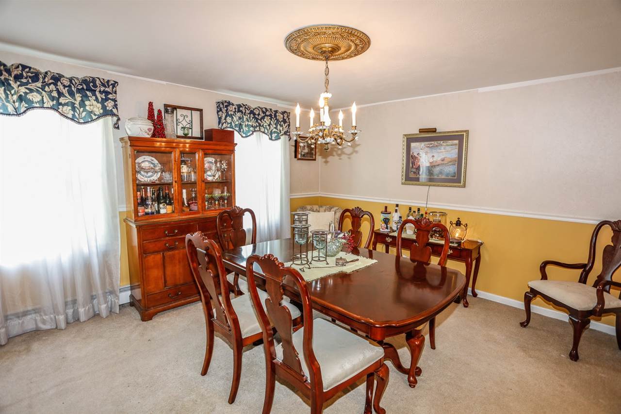 201 Beals Road Bedford, NH 03110 - Photo 14 of 40