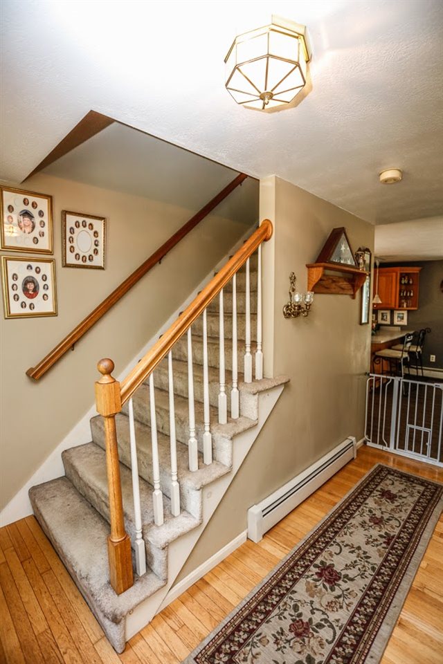 201 Beals Road Bedford, NH 03110 - Photo 17 of 40