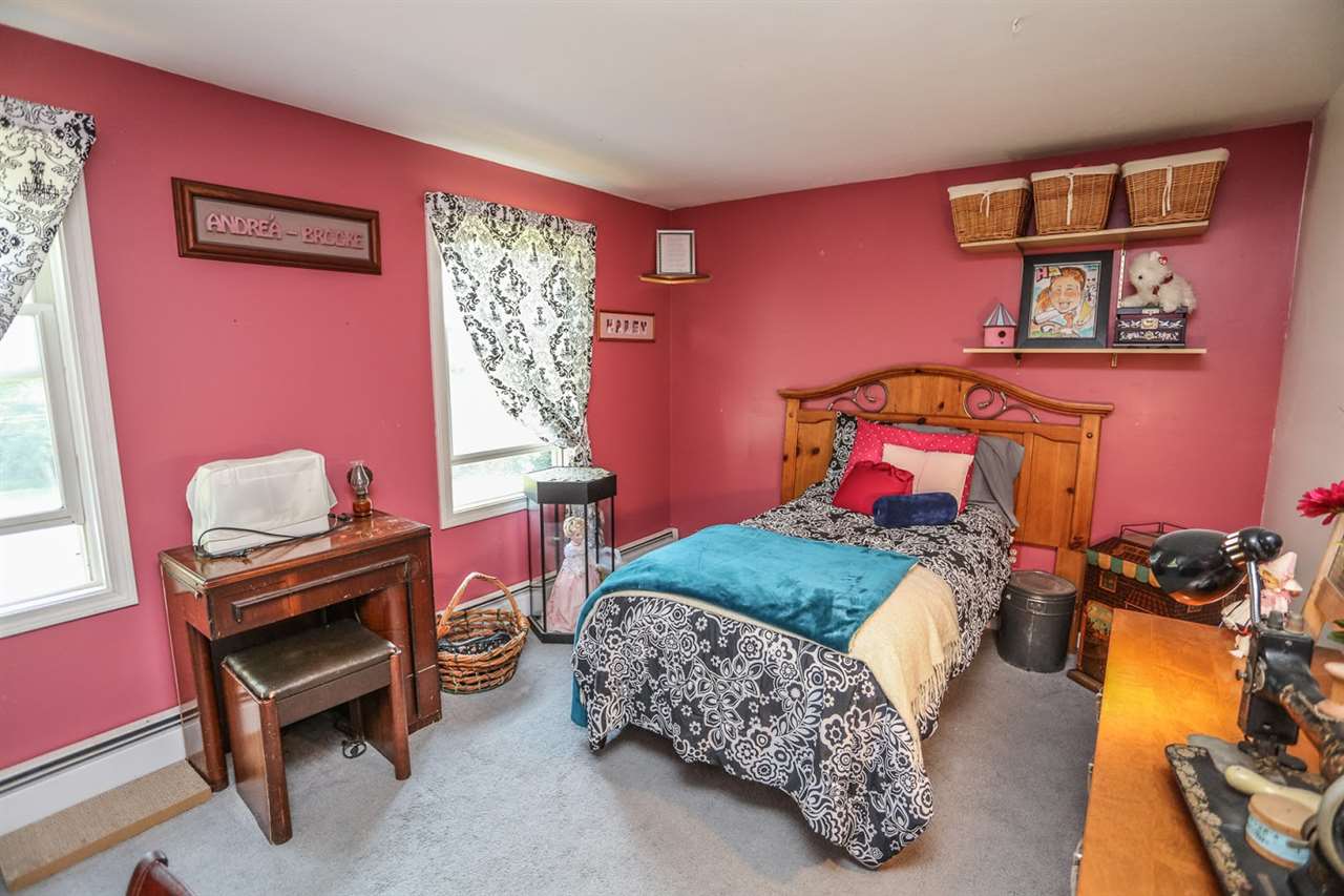 201 Beals Road Bedford, NH 03110 - Photo 20 of 40