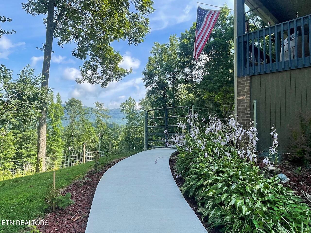 1057 Crockett Ridge Road Rose Hill, VA 24281 - Photo 11 of 58 R7J1opxvQ0KHi5vnBi3orQ