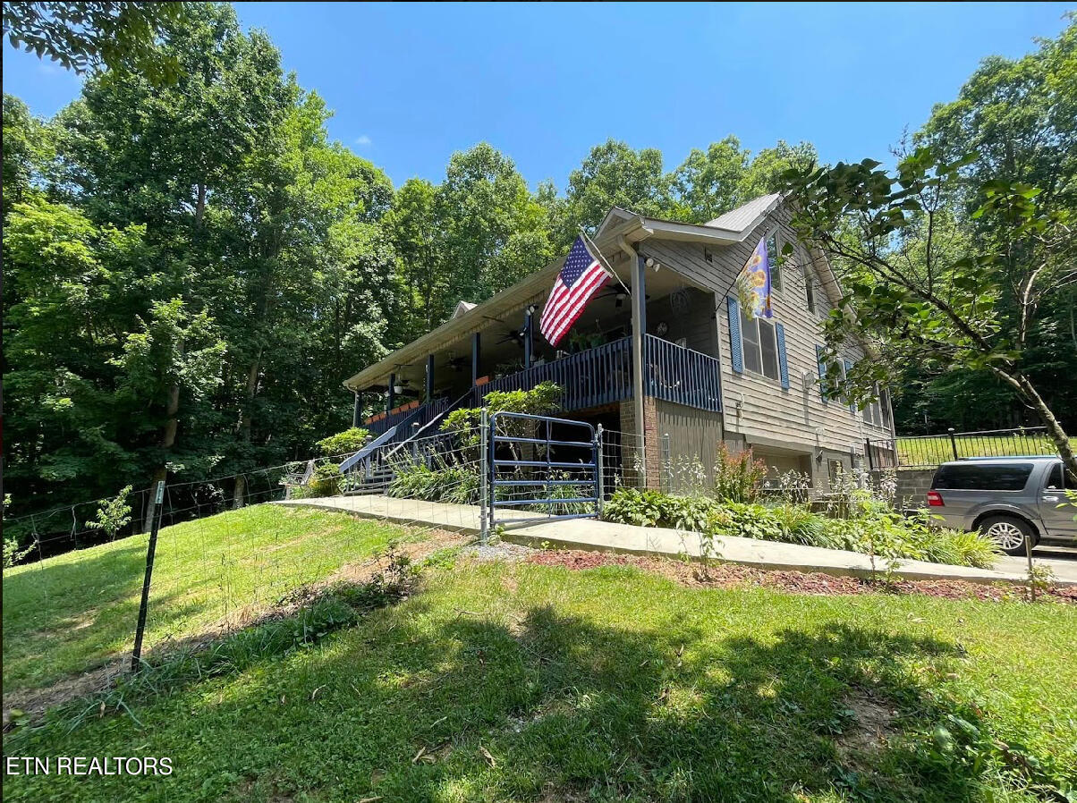 1057 Crockett Ridge Road Rose Hill, VA 24281 - Photo 2 of 58 IMG_7769