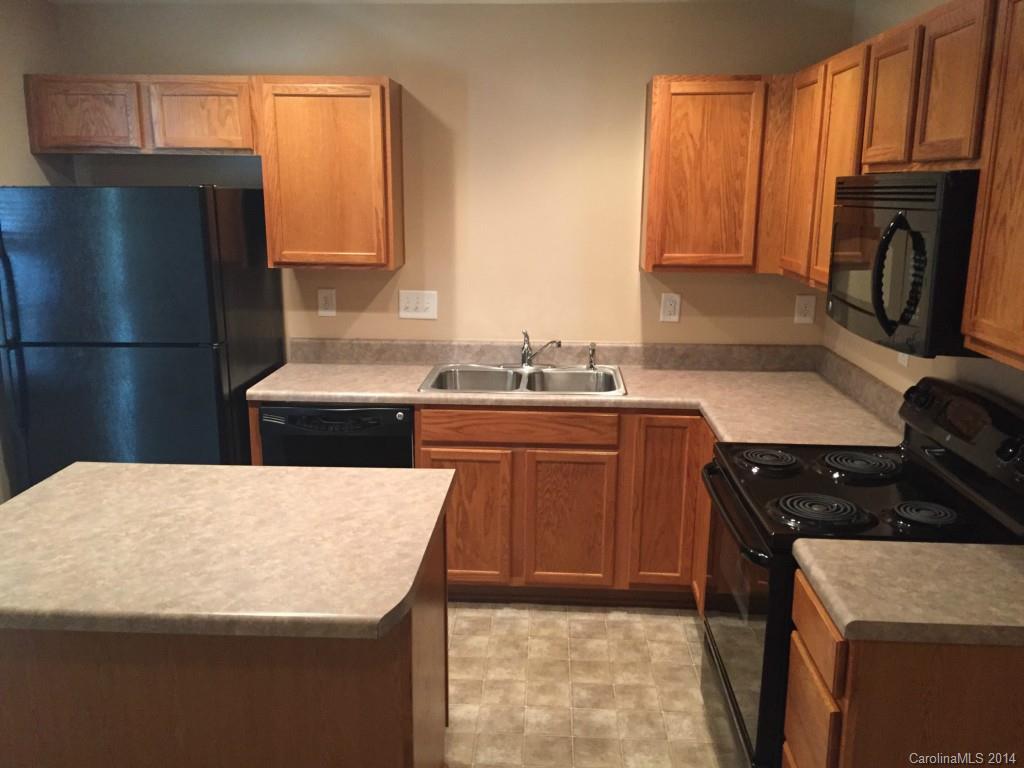 158 Limerick Road, Unit B Mooresville, NC 28115 - Photo 4 of 6