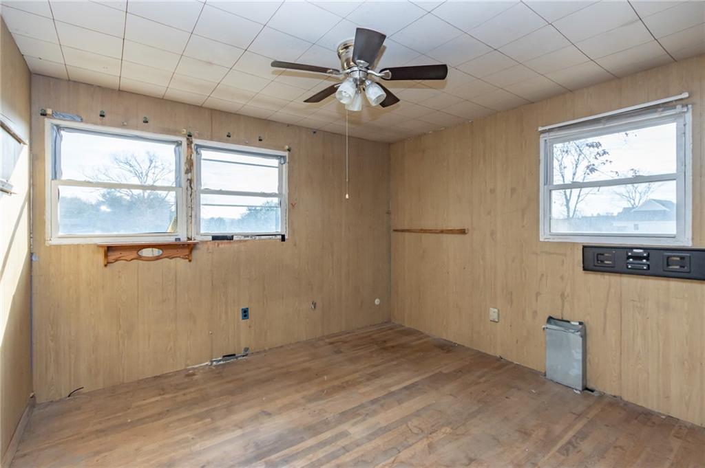 284 Myoma Road Mars, PA 16046 - Photo 25 of 33 a view of an empty room with a window