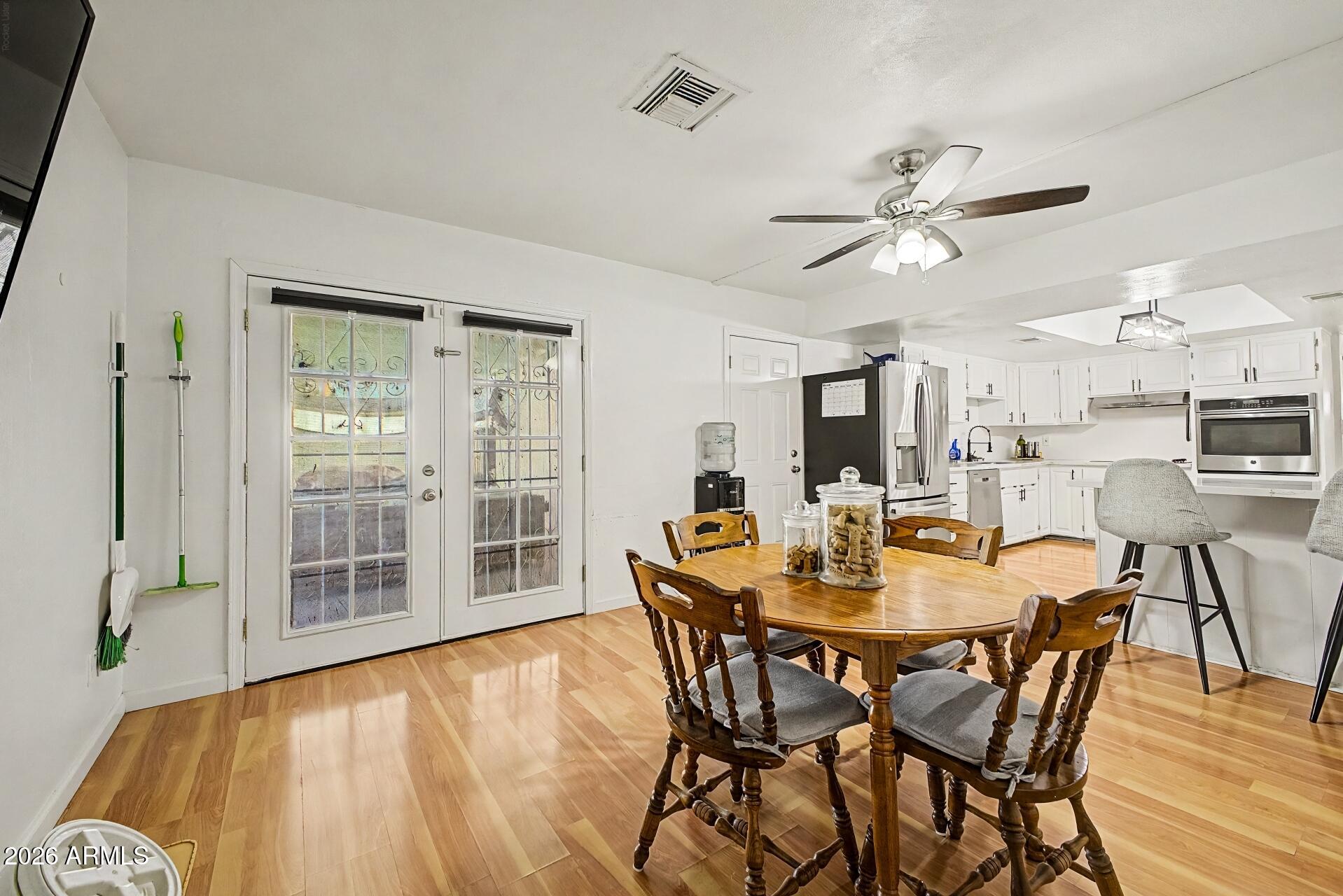 4104 West Butler Drive Phoenix, AZ 85051 - Photo 8 of 30