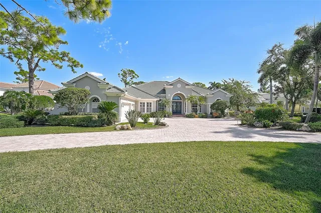 $2,300,000 | 538 Dove Pointe, Osprey, FL 34229