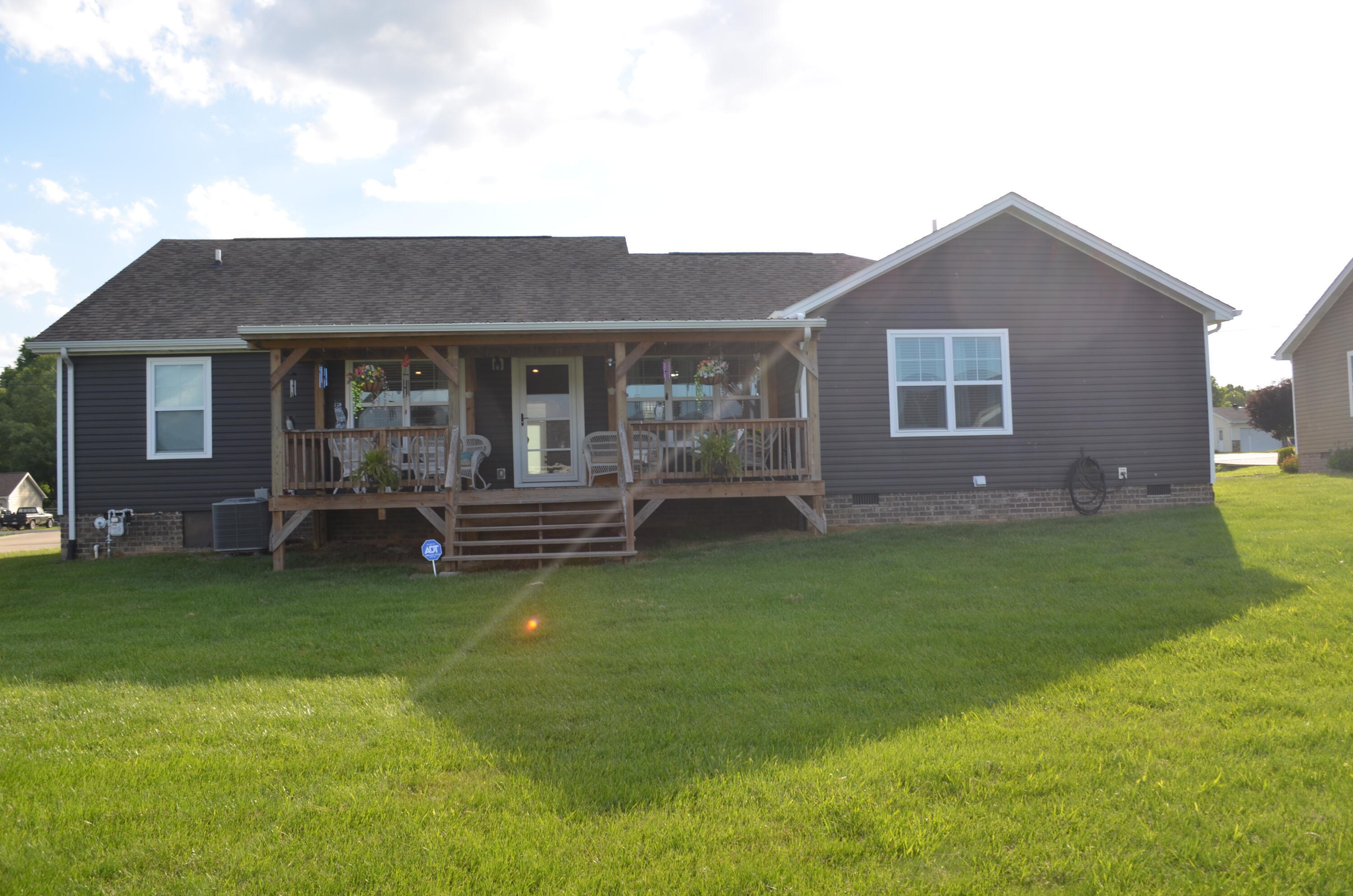 3286 Barbourville Road London, KY 40744 - Photo 2 of 27 Back view