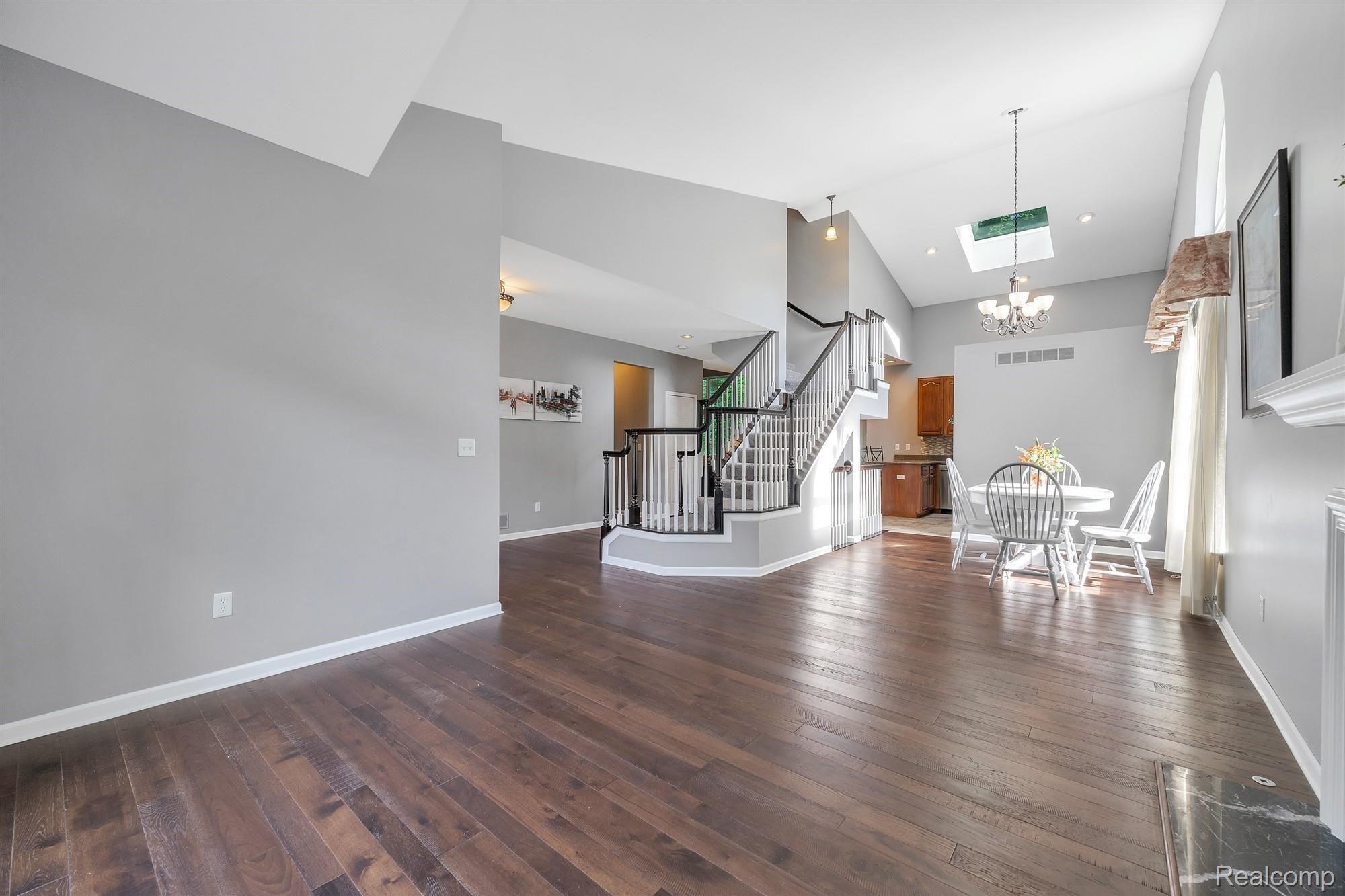 2679 Ravineside South Howell, MI 48843 - Photo 6 of 48 Family Room