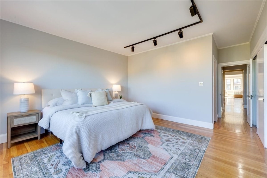 119 Winthrop Road, Unit 6C Brookline, MA 02445 - Photo 13 of 21