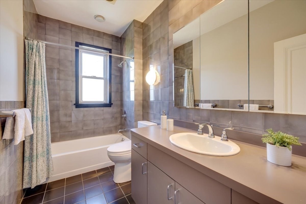 119 Winthrop Road, Unit 6C Brookline, MA 02445 - Photo 14 of 21