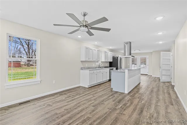 $219,900 | 161 South 5th Street, Austin, IN 47102