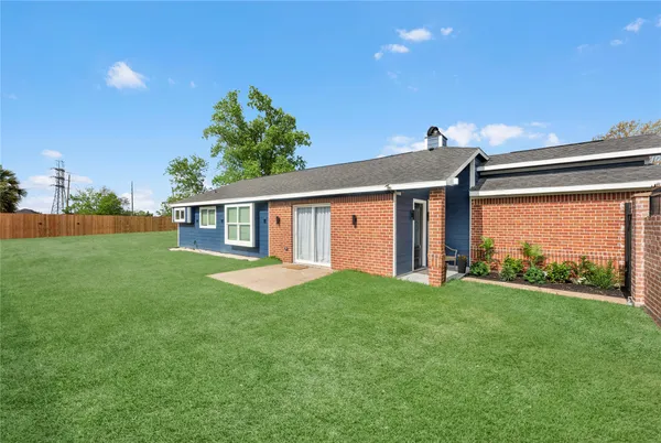 $270,000 | 18503 Willow Moss Drive, Katy, TX 77449