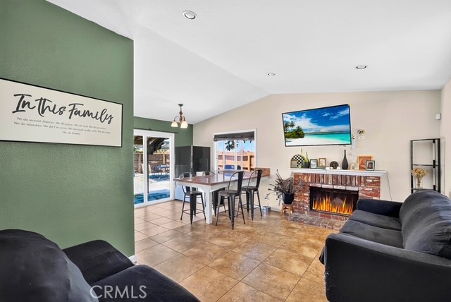 21791 Spring Crest Road Moreno Valley, CA 92557 - Photo 4 of 19
