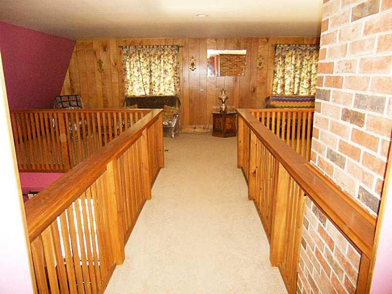2353 Old Augusta Road Waldoboro, ME 04572 - Photo 10 of 29 Interior Space/Layout. Great catwalk...