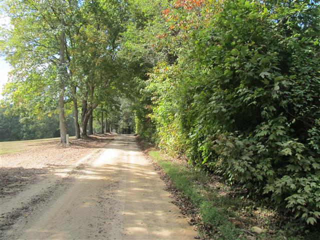 5 Les Ferrell Road Stewart, TN 37175 - Photo 1 of 4 Gallery Image 1
