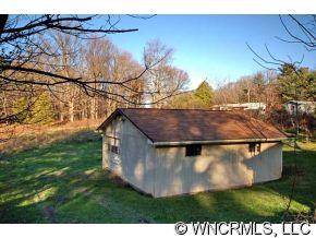 42 West Oakview Road Asheville, NC 28806 - Photo 12 of 12 a view of outdoor space and yard