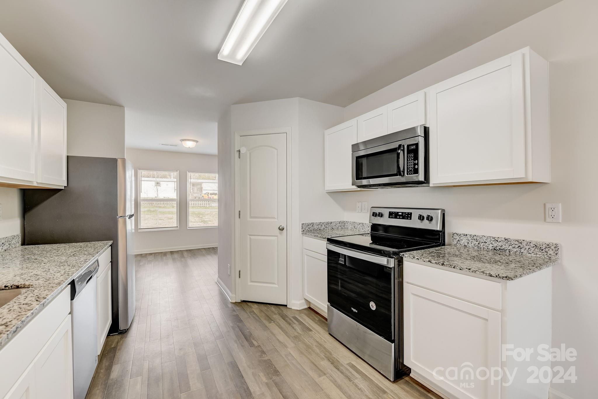 9817 Old Dowd Road Charlotte, NC 28214 - Photo 16 of 34 Gallery Image 16