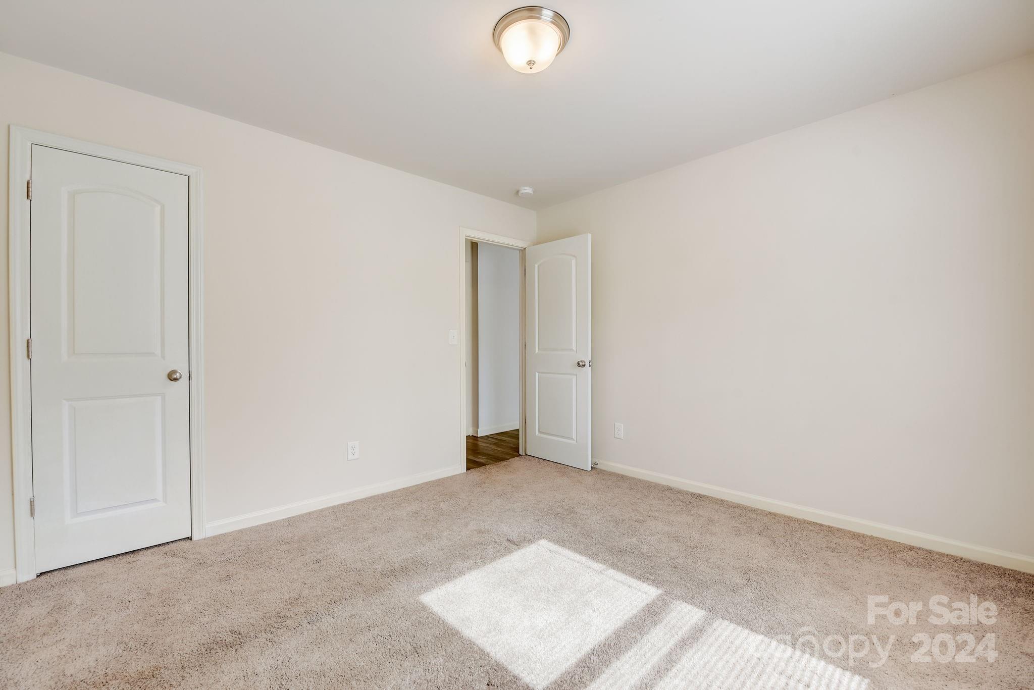 9817 Old Dowd Road Charlotte, NC 28214 - Photo 19 of 34 Gallery Image 19