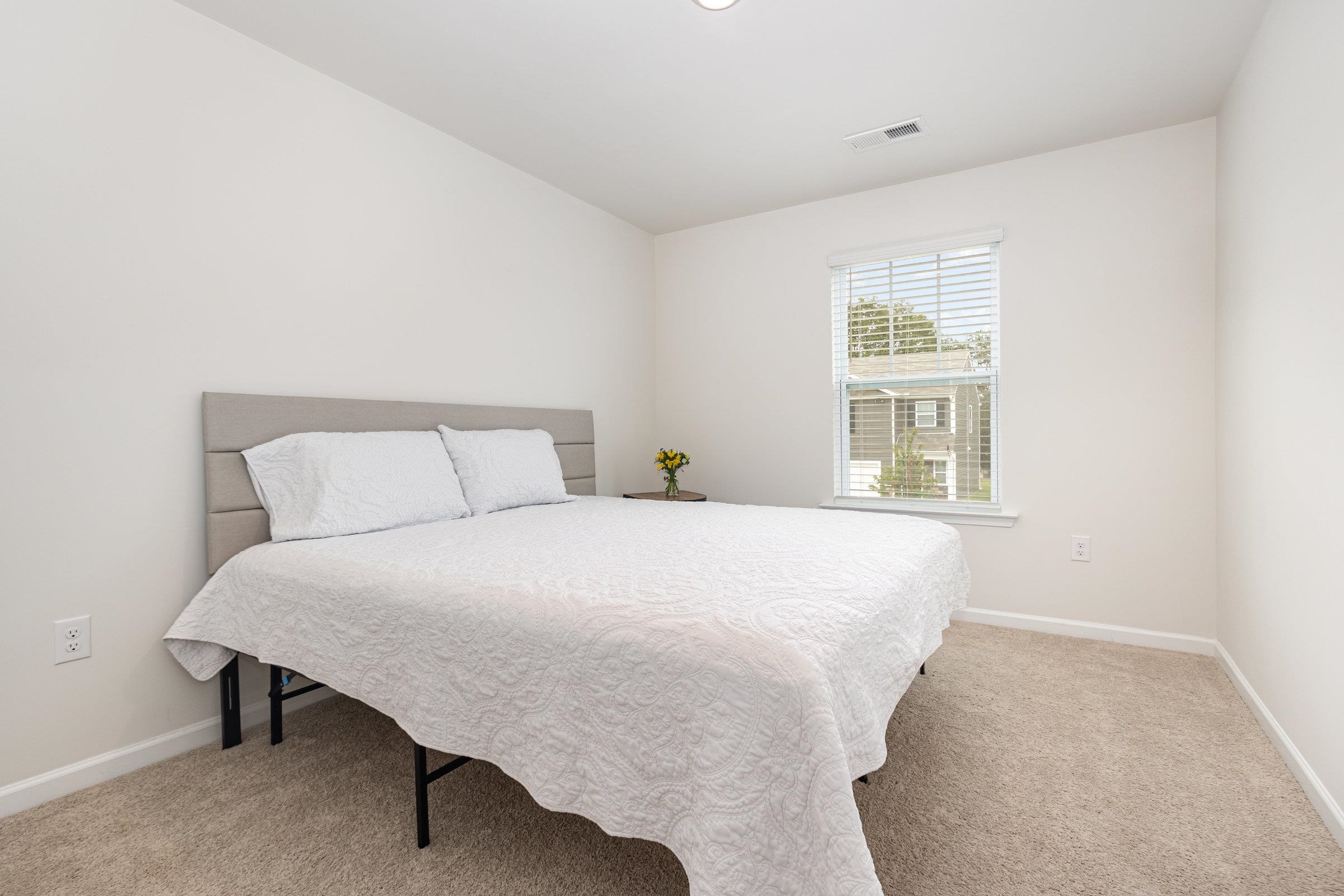 4614 Bessemer Court Boiling Springs, SC 29316 - Photo 23 of 38 Bedroom