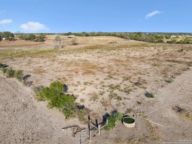 $749,900 | 7970 Highway 87, La Vernia, TX 78121