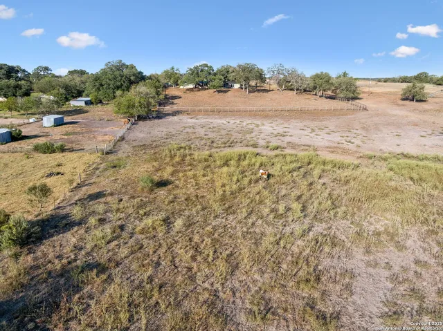 $749,900 | 7970 Highway 87, La Vernia, TX 78121
