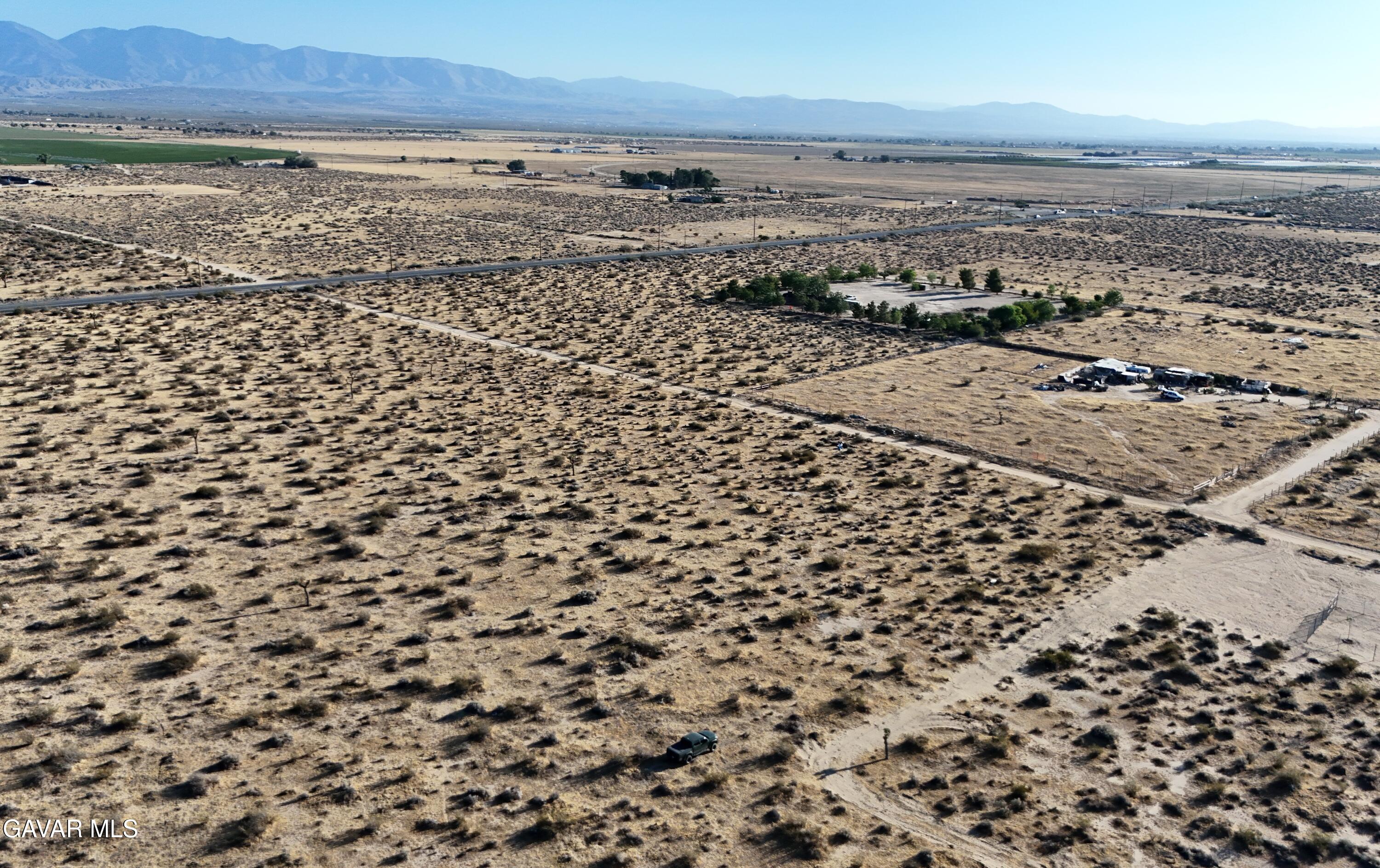 St Street East Palmdale, CA 93591 - Photo 8 of 16 04. DJI_20260609182812_0087_D