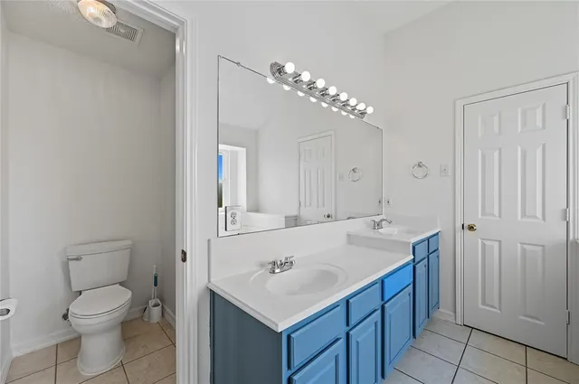 $440,000 | 1432 Stone Canyon Way, Lewisville, TX 75067