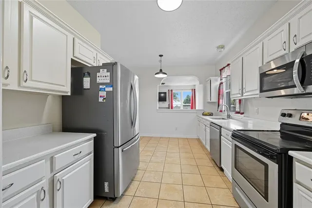 $440,000 | 1432 Stone Canyon Way, Lewisville, TX 75067