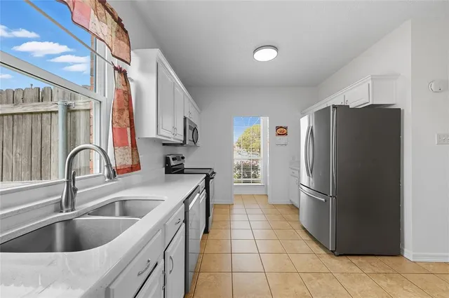 $440,000 | 1432 Stone Canyon Way, Lewisville, TX 75067