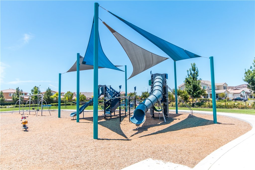 29957 Maritime Way Menifee, CA 92585 - Photo 19 of 25 a view of a park with potted plants
