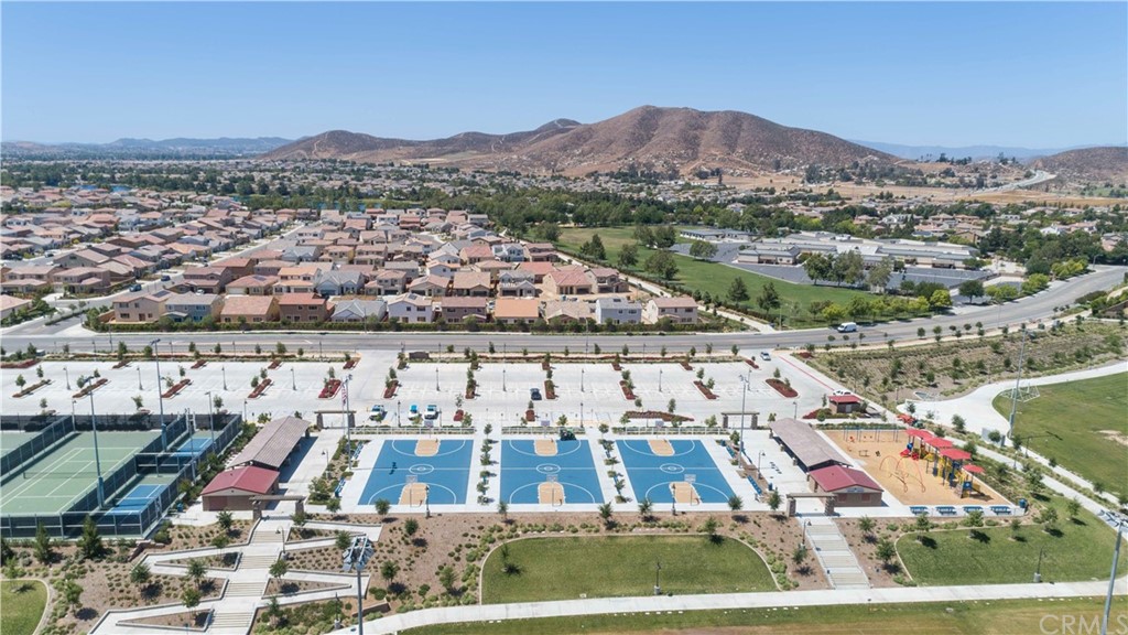29957 Maritime Way Menifee, CA 92585 - Photo 21 of 25 a view of city