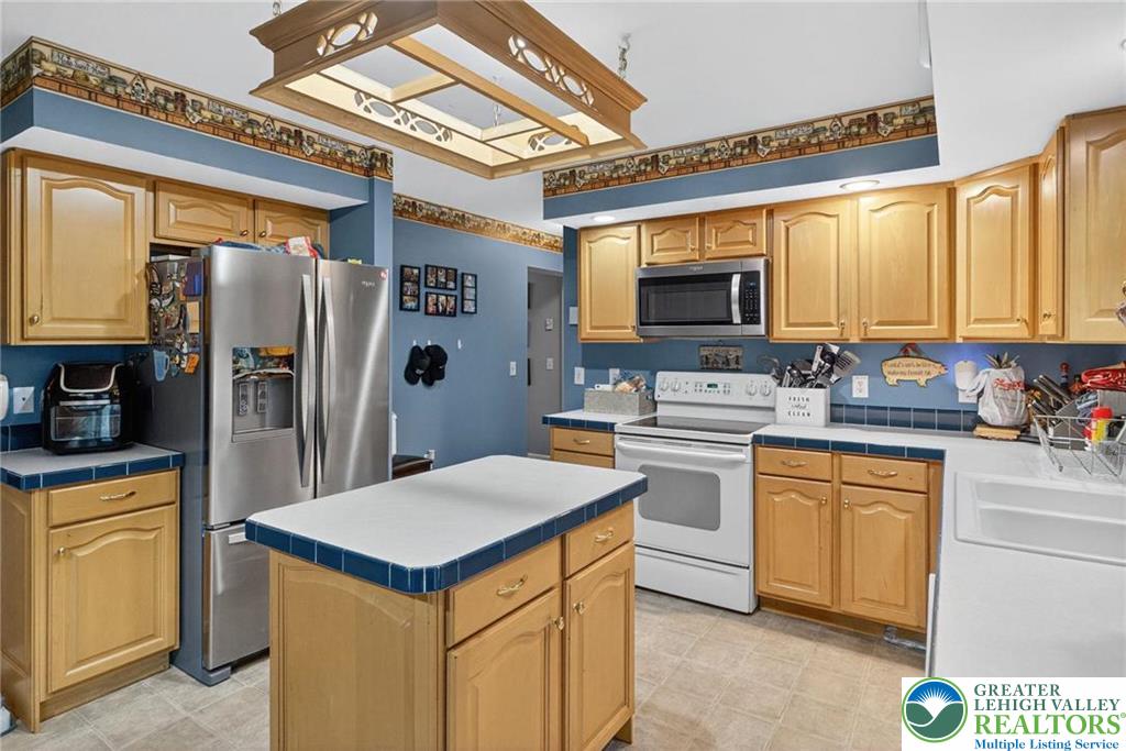 216 Pheasant Place Tobyhanna, PA 18466 - Photo 16 of 47