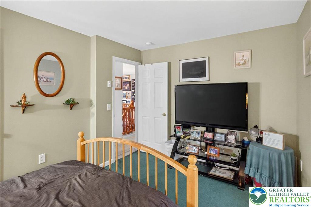 216 Pheasant Place Tobyhanna, PA 18466 - Photo 31 of 47