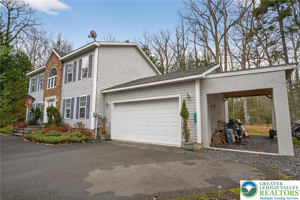 216 Pheasant Place Tobyhanna, PA 18466 - Photo 5 of 47