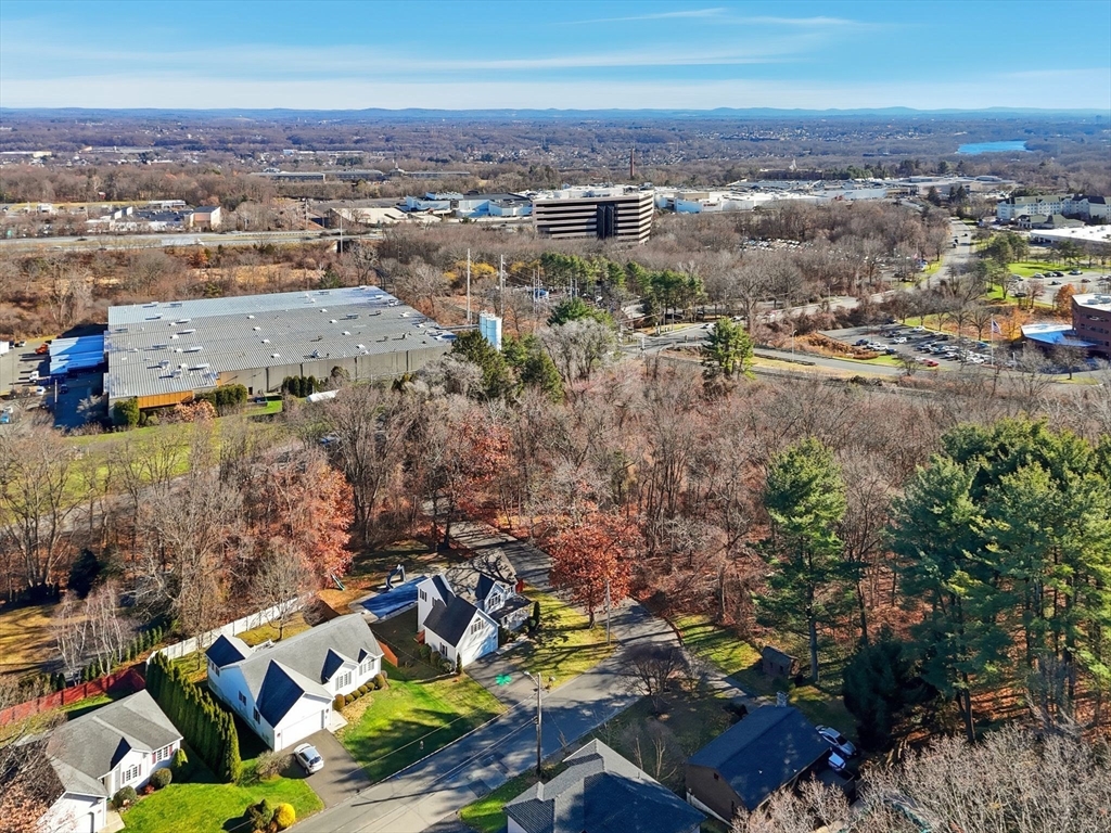 287 Whitney Avenue Holyoke, MA 01040 - Photo 39 of 40