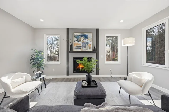 $619,000 | 287 Whitney Avenue, Holyoke, MA 01040