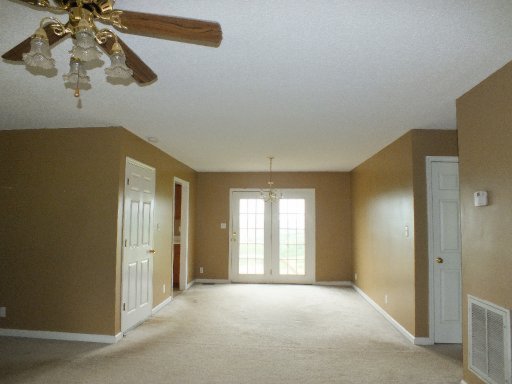 8542 Roberson Spring Road Loudon, TN 37774 - Photo 8 of 19 Additional Photo