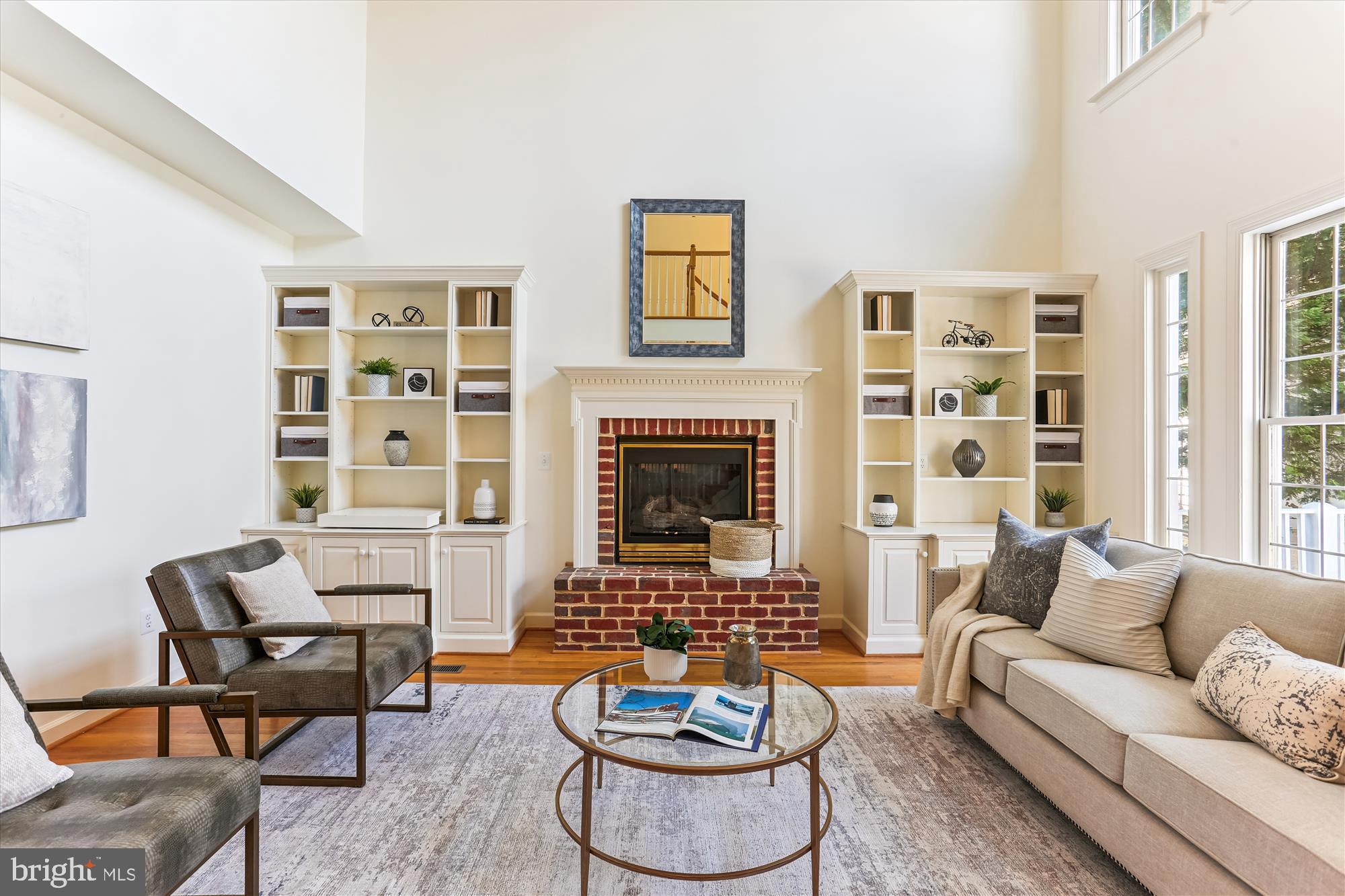 403 Kent Oaks Way Gaithersburg, MD 20878 - Photo 22 of 76 Family room w/ gas-burning fireplace