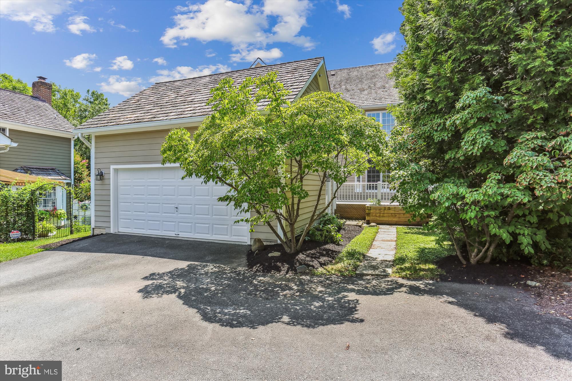 403 Kent Oaks Way Gaithersburg, MD 20878 - Photo 59 of 76 Garage