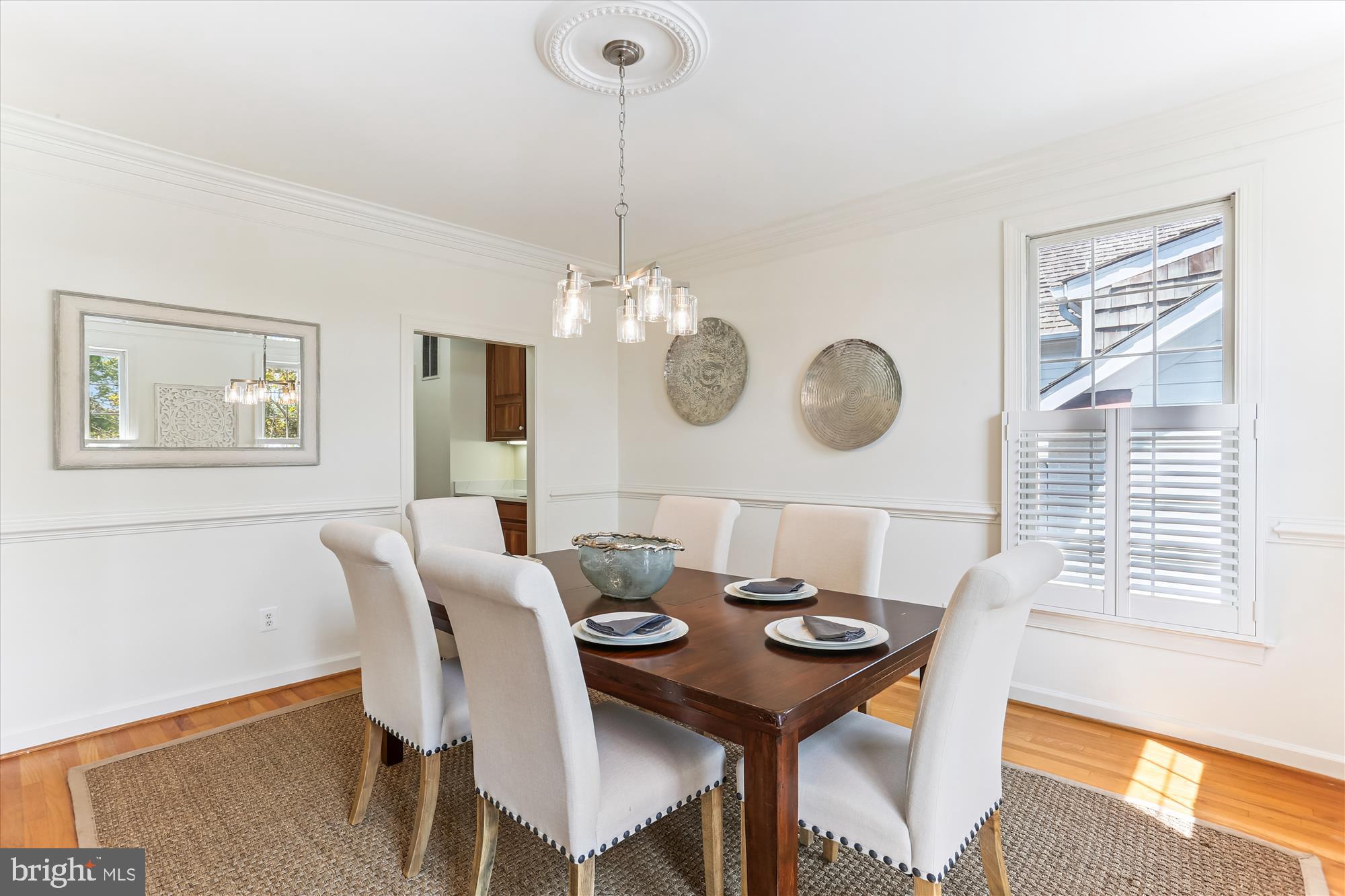 403 Kent Oaks Way Gaithersburg, MD 20878 - Photo 10 of 76 a view of a dining room with furniture and wooden floor