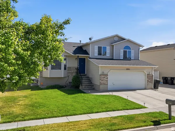 $485,000 | 2881 West 2075th Street South, Syracuse, UT 84075