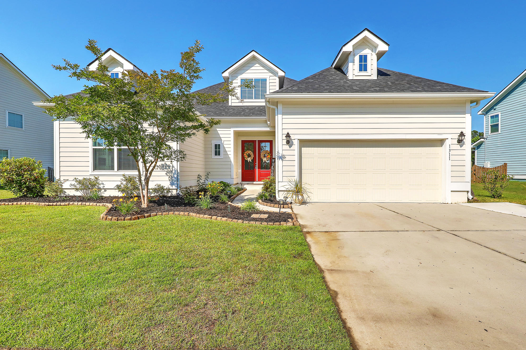 1311 Raven Road Hanahan, SC 29410 - Photo 1 of 39 IMG_8105_6_7