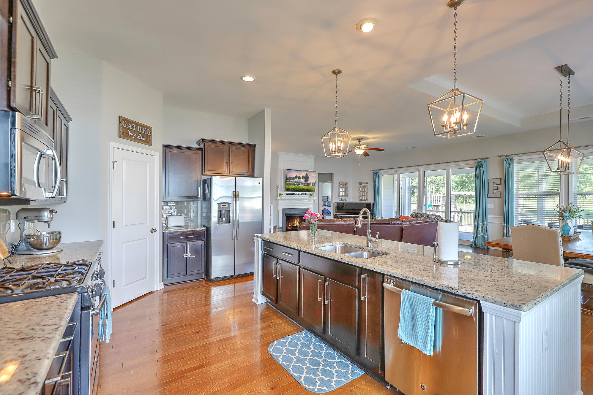 1311 Raven Road Hanahan, SC 29410 - Photo 12 of 39 IMG_8156_7_8