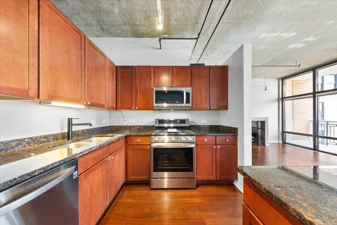 $410,000 | 520 South State Street, Unit 711, Chicago, IL 60605