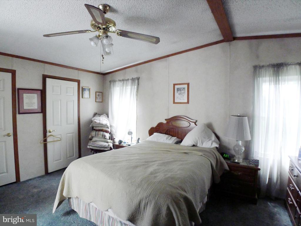 960 Hope Avenue Lititz, PA 17543 - Photo 9 of 19 Gallery Image 9
