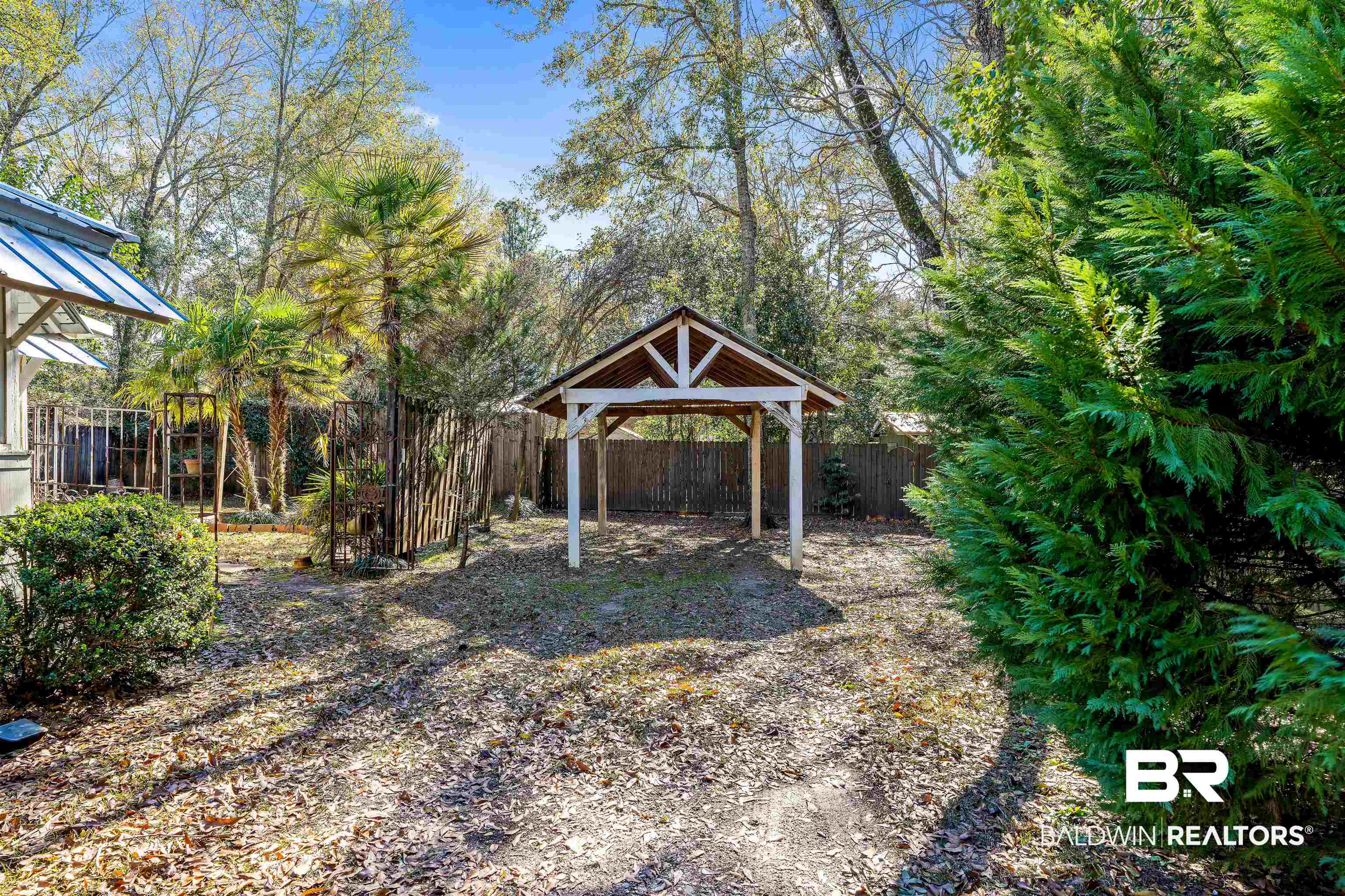 668 Fairhope Avenue Fairhope, AL 36532 - Photo 21 of 25