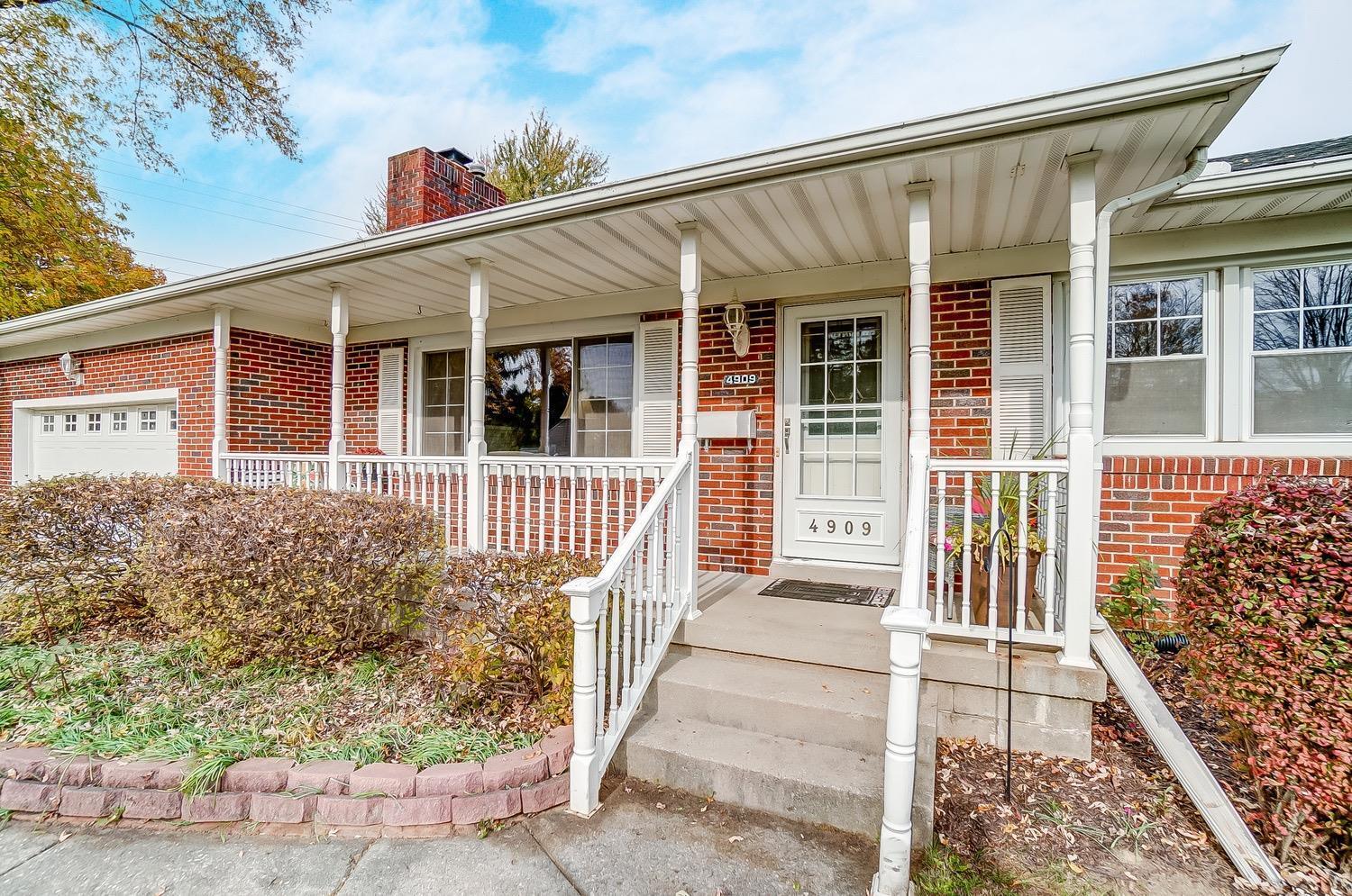 4909 Ridgewood Road East Springfield, OH 45503 - Photo 3 of 49