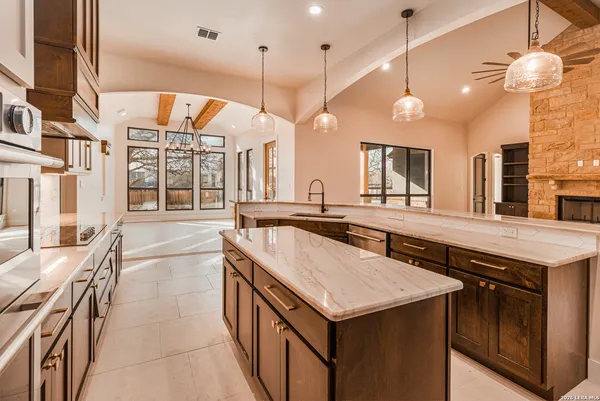 $689,900 | 192 Bobby Lynn Drive, Adkins, TX 78101
