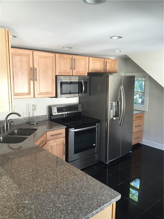17 Codman Street, Unit 3 Portland, ME 04103 - Photo 5 of 12 Photo