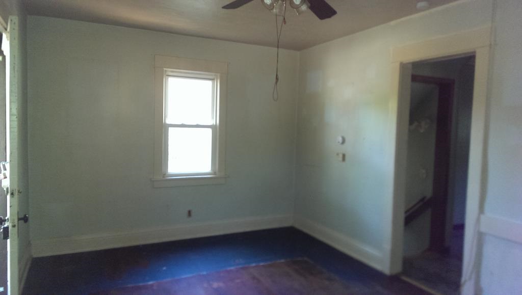 1825 2nd Street Moline, IL 61265 - Photo 3 of 10 Gallery Image 3